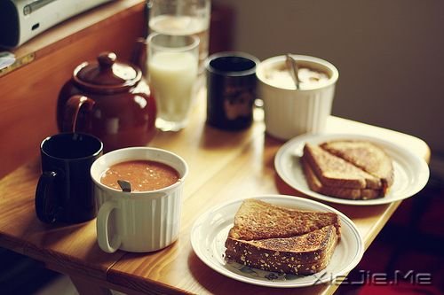 早安心语:单曲循环,其实听的是自己的心情 (1)