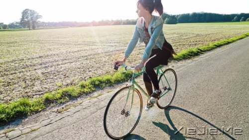 文字:活到点子上